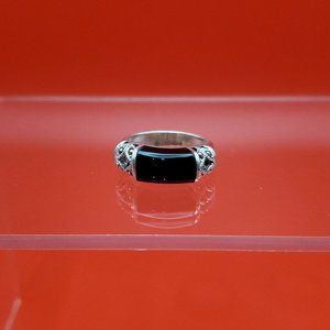 Size 6.75 925 Sterling Silver Cool Onyx Stone And Marcasite Gems Ring